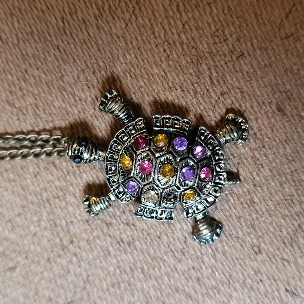 🎆 Turtle necklace 3